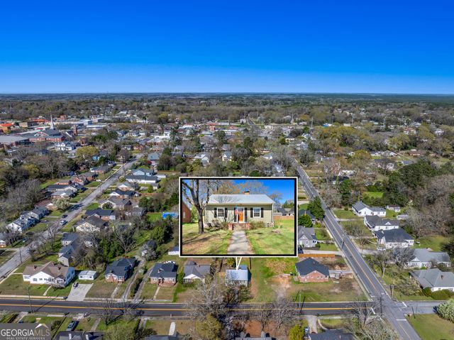 253 Edwards Street, Elberton, GA 30635