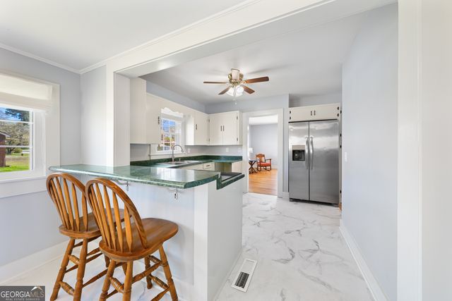 253 Edwards Street, Elberton, GA 30635