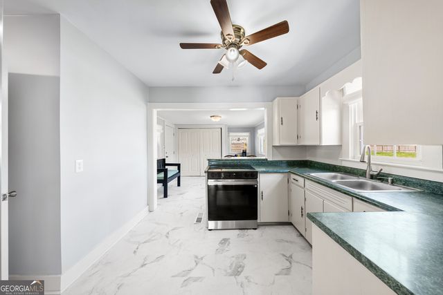 253 Edwards Street, Elberton, GA 30635