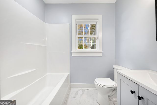 253 Edwards Street, Elberton, GA 30635