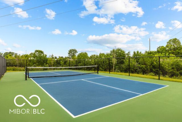 9332 Bauhaus Way, Indianapolis, IN 46240