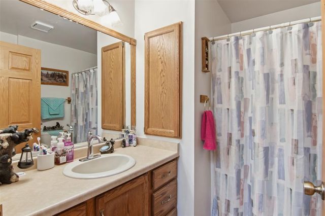 1440 Birchwood Lane, Eau Claire, WI 54703