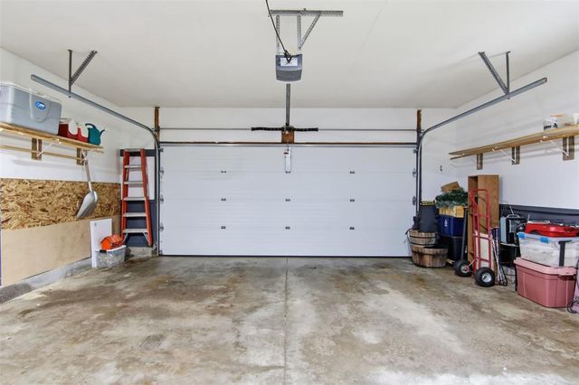 1440 Birchwood Lane, Eau Claire, WI 54703
