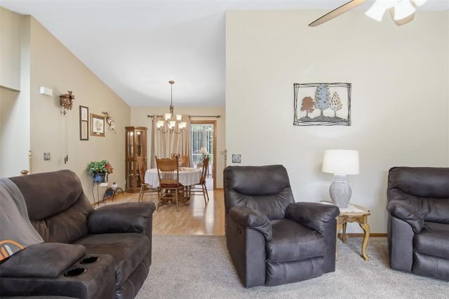 1440 Birchwood Lane, Eau Claire, WI 54703