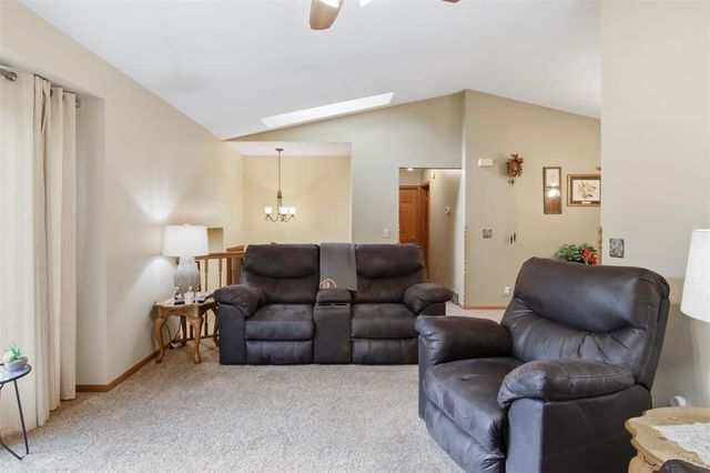 1440 Birchwood Lane, Eau Claire, WI 54703