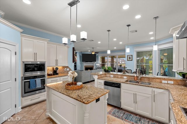 419 Kingston Plantation Boulevard, Benton, LA 71006