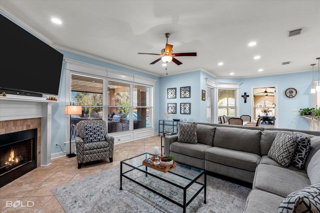 419 Kingston Plantation Boulevard, Benton, LA 71006