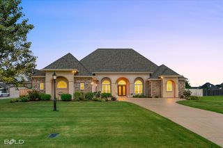 419 Kingston Plantation Boulevard, Benton, LA 71006
