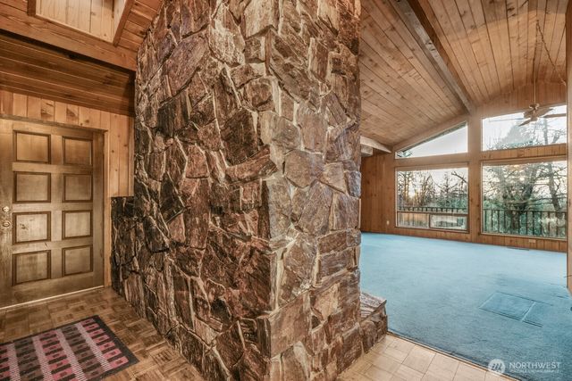 8388 N Pass Road, Sumas, WA 98295