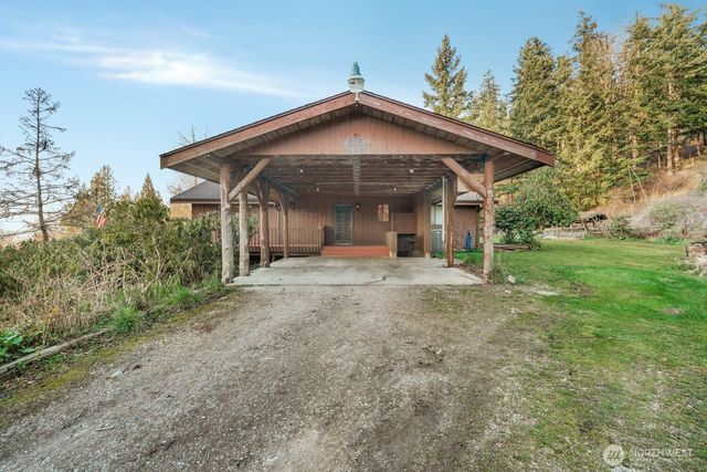 8388 N Pass Road, Sumas, WA 98295