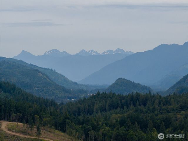 8388 N Pass Road, Sumas, WA 98295