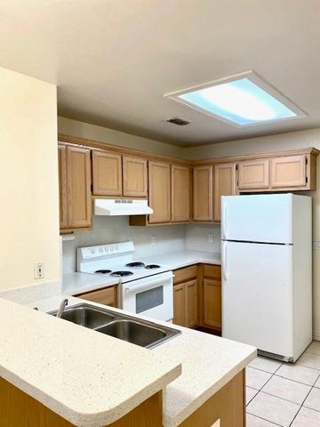 1223 W Carmen Avenue 3, Edinburg, TX 78541