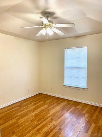 1223 W Carmen Avenue 3, Edinburg, TX 78541