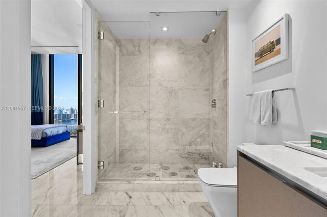 17141 Collins Avenue 3002, Sunny Isles Beach, FL 33160