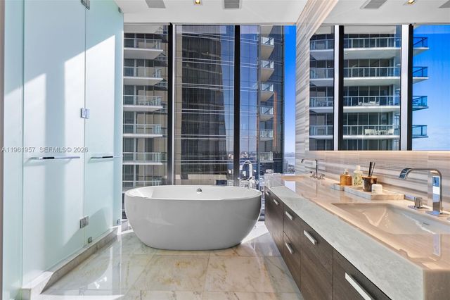 17141 Collins Avenue 3002, Sunny Isles Beach, FL 33160