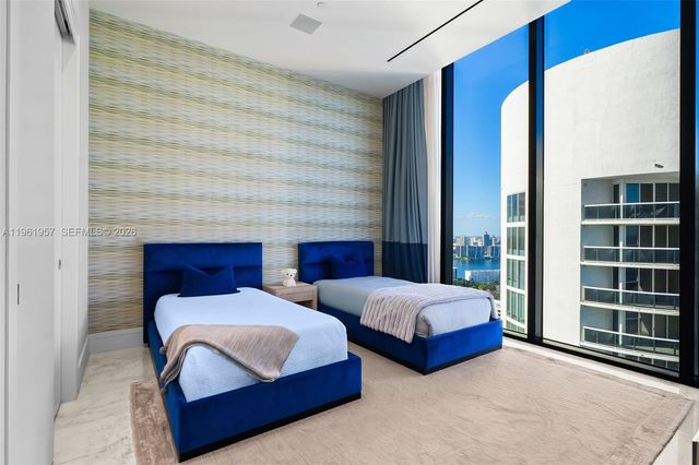 17141 Collins Avenue 3002, Sunny Isles Beach, FL 33160