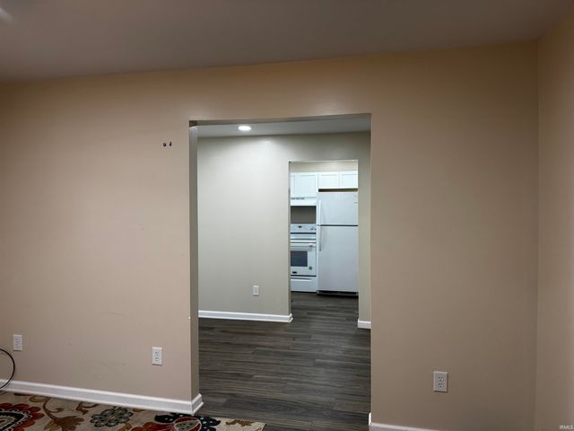 1211 & 1209 W Main Street, Mitchell, IN 47446