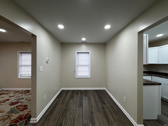 1211 & 1209 W Main Street, Mitchell, IN 47446