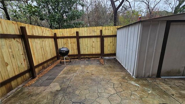 1807 Ashborough SE Circle C, Marietta, GA 30067