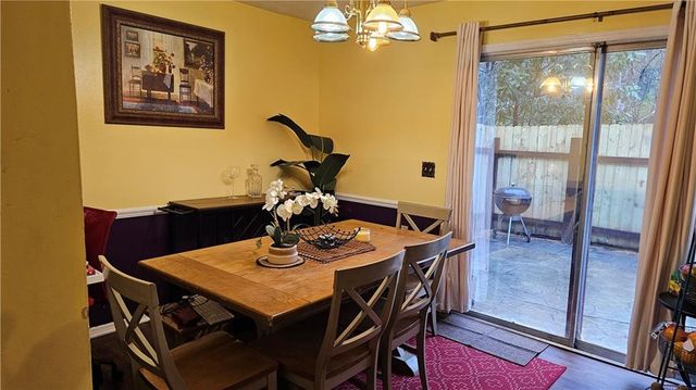 1807 Ashborough SE Circle C, Marietta, GA 30067