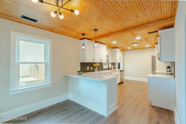 1109 S 9th Street, Wilmington, NC 28401