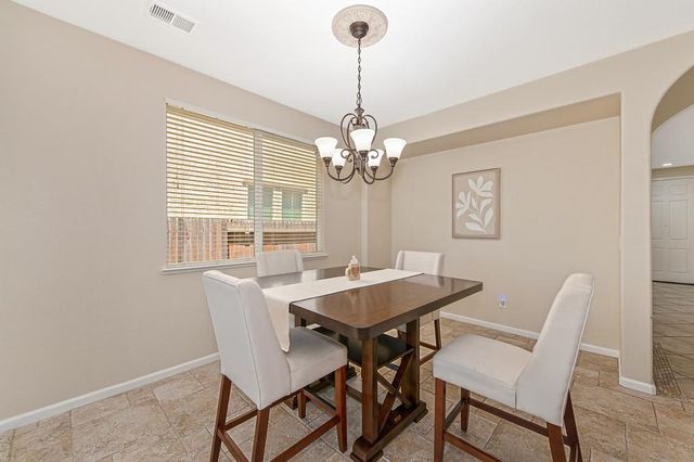 4390 Niobe Cir, Rancho Cordova, CA 95742