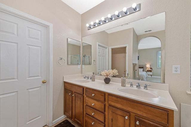 4390 Niobe Cir, Rancho Cordova, CA 95742