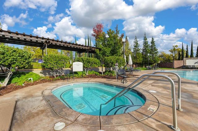 4390 Niobe Cir, Rancho Cordova, CA 95742