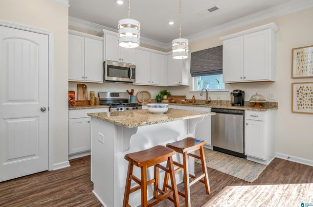 5376 TAILWINDS DRIVE, Bessemer, AL 35022