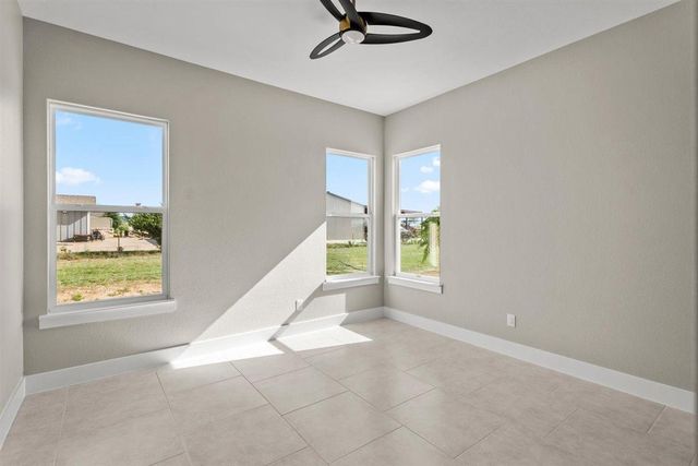 123 Lila LN, Bertram, TX 78605