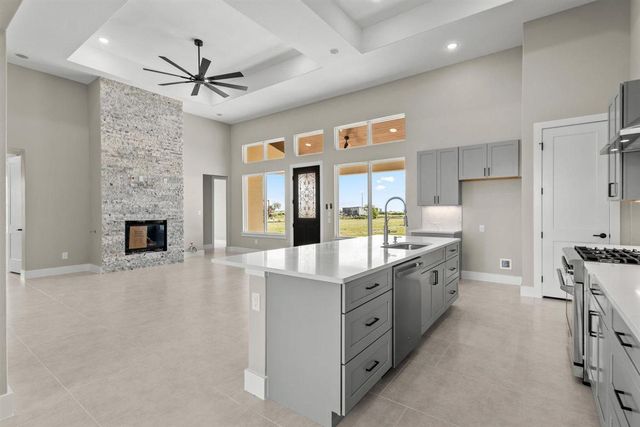 123 Lila LN, Bertram, TX 78605