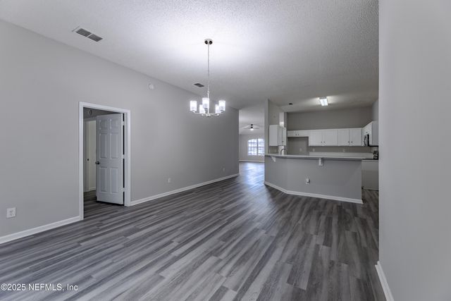 9246 REDTAIL Drive, Jacksonville, FL 32222