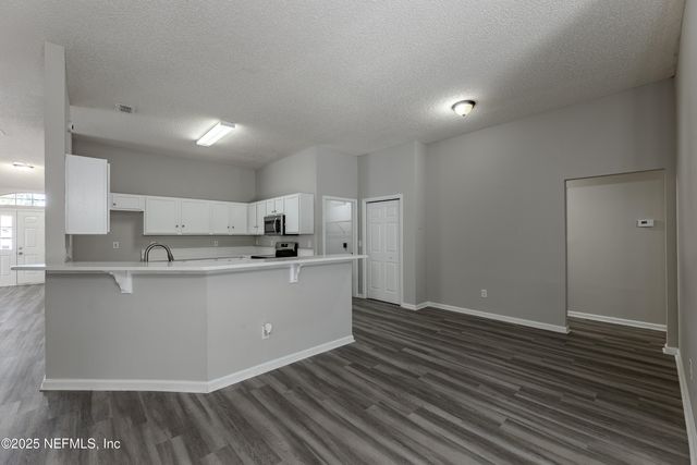 9246 REDTAIL Drive, Jacksonville, FL 32222