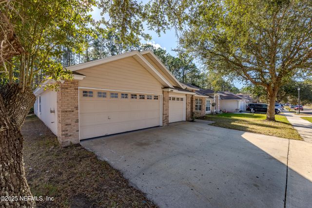 9246 REDTAIL Drive, Jacksonville, FL 32222