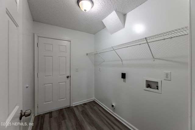 9246 REDTAIL Drive, Jacksonville, FL 32222