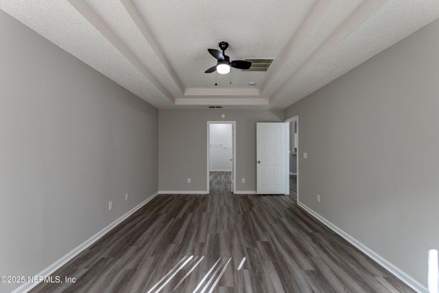 9246 REDTAIL Drive, Jacksonville, FL 32222