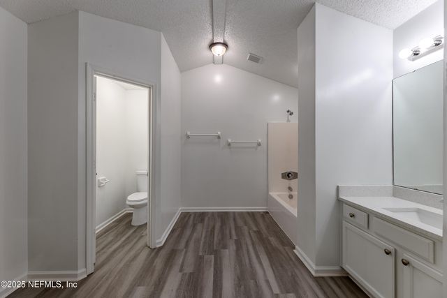 9246 REDTAIL Drive, Jacksonville, FL 32222