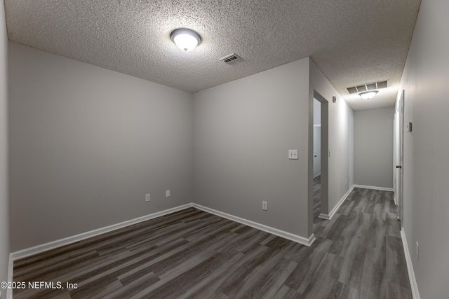 9246 REDTAIL Drive, Jacksonville, FL 32222