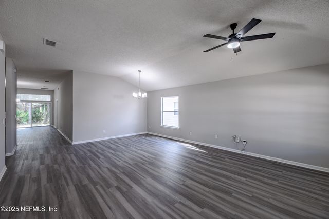 9246 REDTAIL Drive, Jacksonville, FL 32222