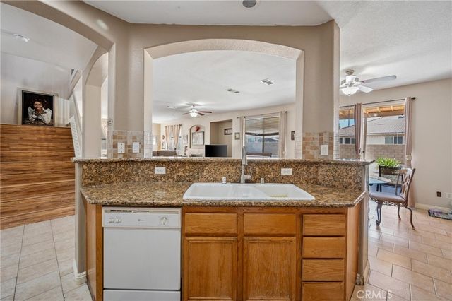 3537 Fairgreen Lane, Palmdale, CA 93551