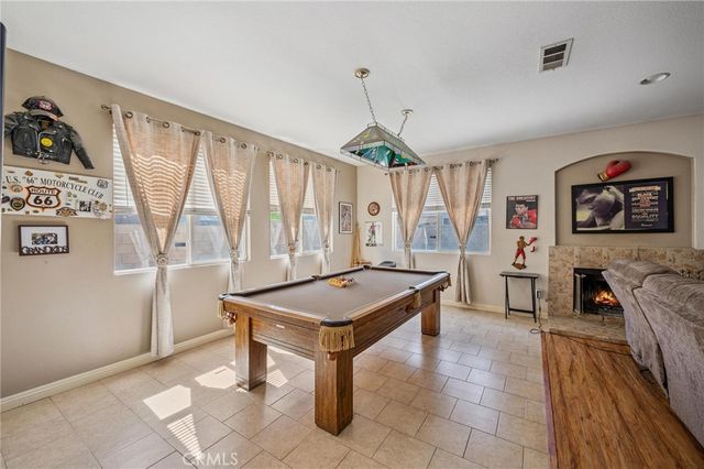 3537 Fairgreen Lane, Palmdale, CA 93551