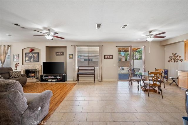 3537 Fairgreen Lane, Palmdale, CA 93551