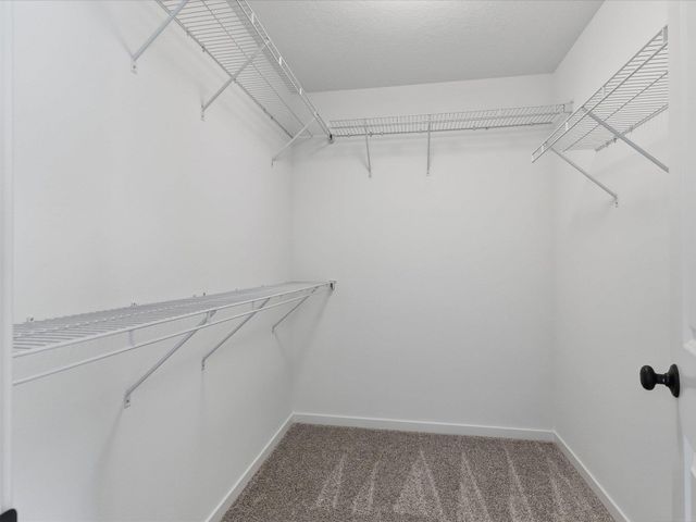 125 Sunbird Court, Waterloo, IA 50701