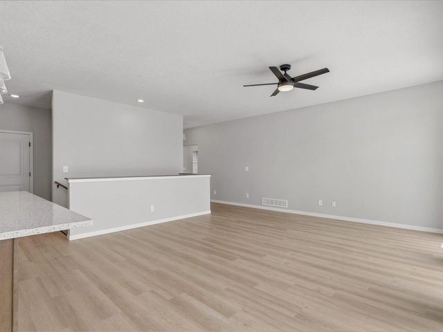 125 Sunbird Court, Waterloo, IA 50701