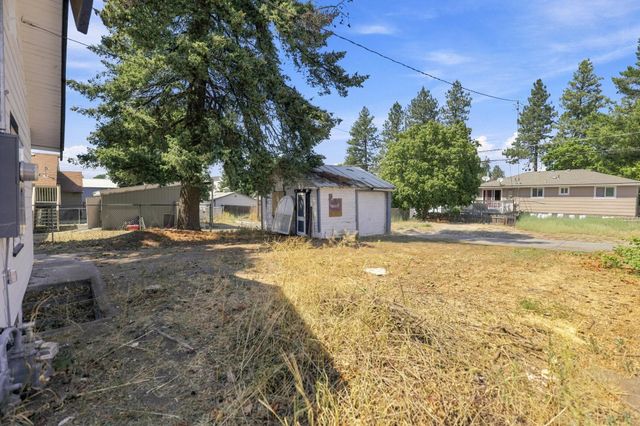1103 E Broad Ave, Spokane, WA 99207