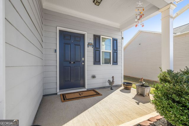 306 Seasons Valley, Pendergrass, GA 30567