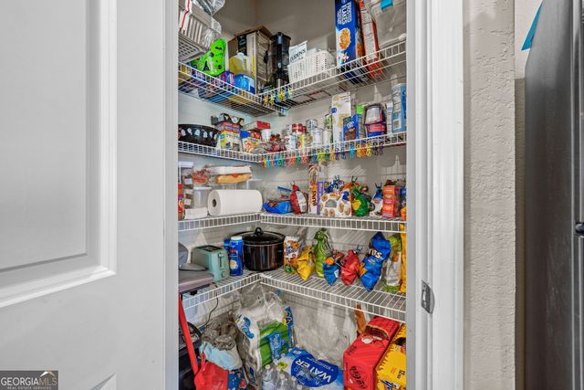 306 Seasons Valley, Pendergrass, GA 30567