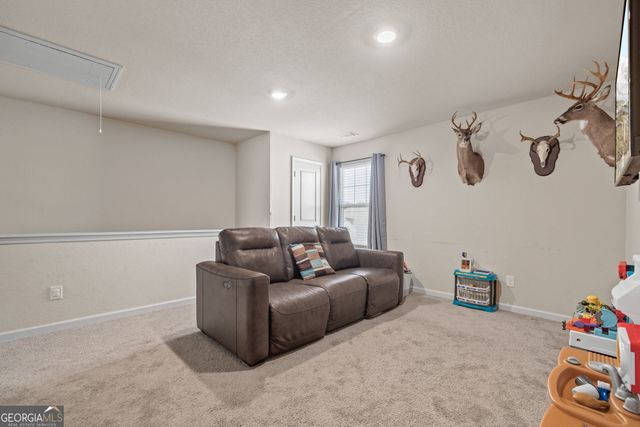 306 Seasons Valley, Pendergrass, GA 30567