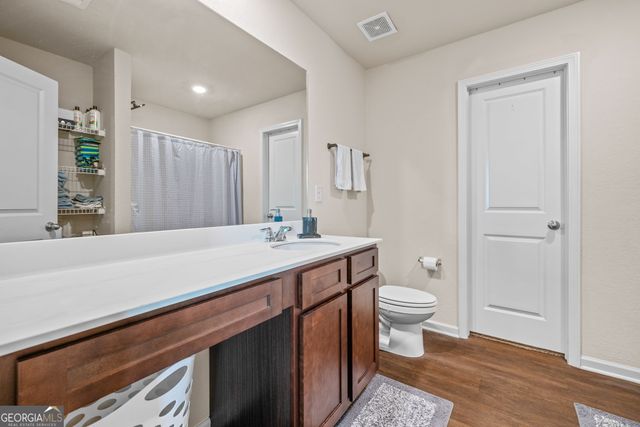 306 Seasons Valley, Pendergrass, GA 30567