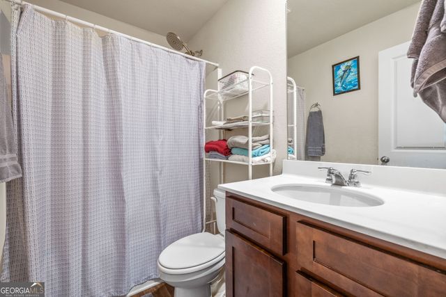 306 Seasons Valley, Pendergrass, GA 30567